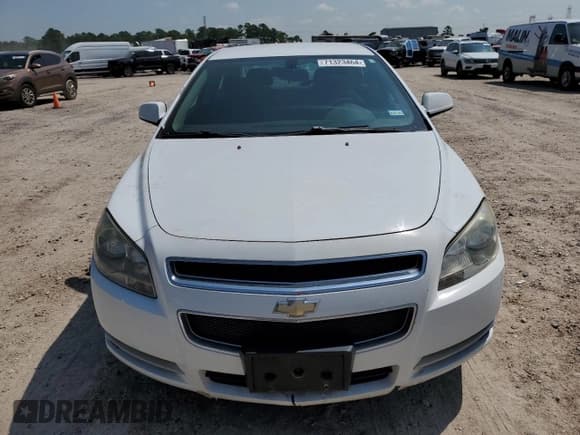 ✅ 2011 Chevrolet Malibu 1LT • VIN: 1G1ZC5E19BF356159 • Lot: 71323464. Listed on Copart with 216,584 mi. Free auction sales archive from the USA and detailed vehicle history report at DreamBid. Image 5.
