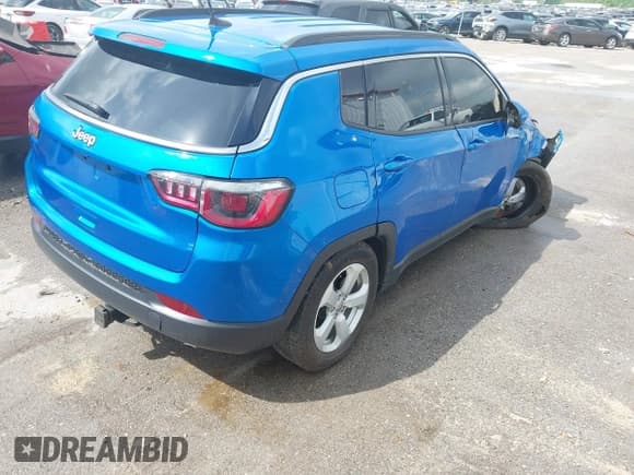 ✅ 2020 Jeep Compass Latitude • VIN: 3C4NJCBB9LT236642 • Lot: 42113938. Listed on IAAI with Not provided. Free auction sales archive from the USA and detailed vehicle history report at DreamBid. Image 4.