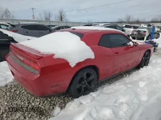 ✅ 2013 Dodge Challenger R/T • VIN: 2C3CDYBT0DH541594 • Lot: 87894265. Wystawiony na Copart z przebiegiem 136 512 mil. Bezpłatny archiwum sprzedaży aukcyjnych z USA i szczegółowy raport historii pojazdu na DreamBid. Zdjęcie 3.