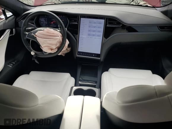✅ 2019 Tesla Model S 75D • VIN: 5YJSA1E21KF342633 • Lot: 48808215. Wystawiony na Copart z przebiegiem 79 615 mil. Bezpłatny archiwum sprzedaży aukcyjnych z USA i szczegółowy raport historii pojazdu na DreamBid. Zdjęcie 8.