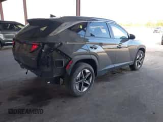 ✅ 2025 Hyundai Tucson SEL • VIN: 5NMJBCDE6SH480165 • Лот: 43613547. Размещён на IAAI с пробегом 21 681 миль миль. Получите бесплатный доступ к архиву аукционных продаж из США и посмотрите подробный отчёт об истории автомобиля на DreamBid. Изображение 4.