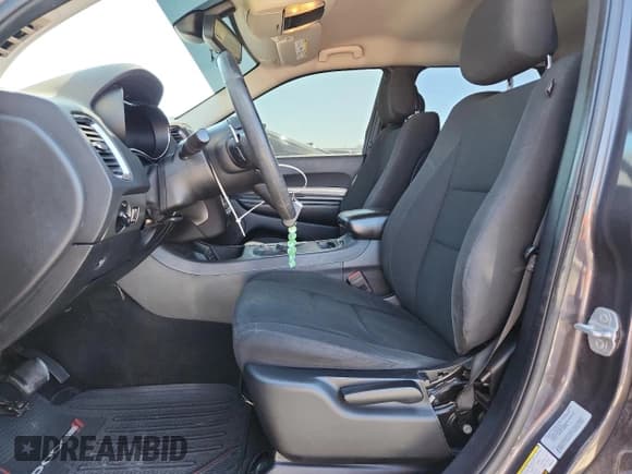 ✅ 2015 Dodge Durango SXT • VIN: 1C4RDHAG0FC800892 • Lot: 82121615. Wystawiony na Copart z przebiegiem 189 521 mil. Bezpłatny archiwum sprzedaży aukcyjnych z USA i szczegółowy raport historii pojazdu na DreamBid. Zdjęcie 7.