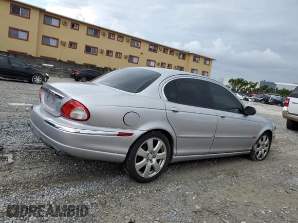 ✅ 2005 Jaguar X-Type 3.0L • VIN: SAJWA51A25WE60281 • Lot: 82056655. Listed on Copart with Not provided. Free auction sales archive from the USA and detailed vehicle history report at DreamBid. Image 3.