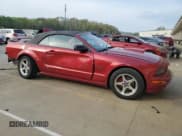 ✅ 2005 Ford Mustang GT Deluxe • VIN: 1ZVHT85H755258045 • Lot: 53802605. Wystawiony na Copart z przebiegiem 121 580 mil. Bezpłatny archiwum sprzedaży aukcyjnych z USA i szczegółowy raport historii pojazdu na DreamBid. Zdjęcie 4.