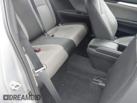 ✅ 2016 Honda Civic EX-L • VIN: 2HGFC3B7XGH354015 • Лот: 43195504. Опубликован ранее на IAAI с пробегом 55 027 миль. Бесплатный доступ к архиву аукционных продаж из США и подробный отчёт об истории автомобиля на DreamBid. Изображение 8.