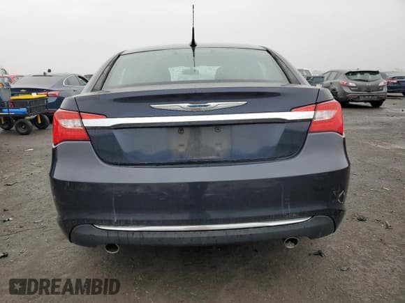 ✅ 2011 Chrysler 200 Touring • VIN: 1C3BC1FG5BN503558 • Lot: 43418005. Listed on Copart with 205,221 mi. Free auction sales archive from the USA and detailed vehicle history report at DreamBid. Image 6.