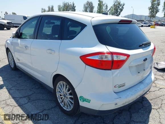 ✅ 2013 Ford C-Max SEL • VIN: 1FADP5CU3DL555298 • Lot: 41980253. Wystawiony na IAAI z przebiegiem 191 811 mil. Bezpłatny archiwum sprzedaży aukcyjnych z USA i szczegółowy raport historii pojazdu na DreamBid. Zdjęcie 3.