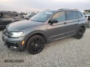 ✅ 2021 Volkswagen Tiguan SE • VIN: 3VV2B7AX0MM049341 • Lot: 93819025. Wystawiony na Copart z przebiegiem 45 423 mil. Bezpłatny archiwum sprzedaży aukcyjnych z USA i szczegółowy raport historii pojazdu na DreamBid. Zdjęcie 1.