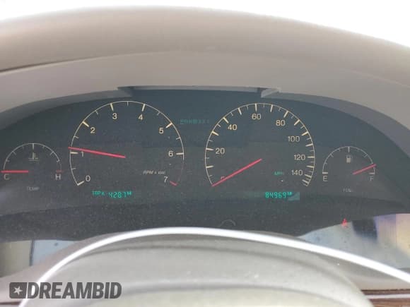 ✅ 2003 Cadillac Seville Luxury SLS • VIN: 1G6KS54Y13U284738 • Lot: 45863885. Listed on Copart with 84,969 mi. Free auction sales archive from the USA and detailed vehicle history report at DreamBid. Image 9.