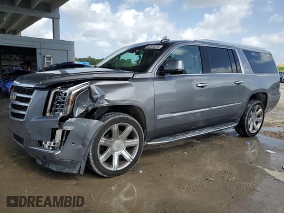 ✅ 2018 Cadillac Escalade ESV Luxury • VIN: 1GYS4HKJ9JR331927 • Лот: 66510275. Опубликован ранее на Copart с пробегом 92 815 миль. Бесплатный доступ к архиву аукционных продаж из США и подробный отчёт об истории автомобиля на DreamBid. Изображение 1.