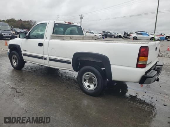 ✅ 2001 Chevrolet Silverado 2500 • VIN: 1GCGC24U61Z205379 • Lot: 89922515. Listed on Copart with 333,614 mi. Free auction sales archive from the USA and detailed vehicle history report at DreamBid. Image 2.