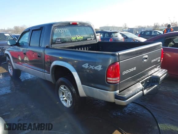 ✅ 2004 Dodge Dakota SLT • VIN: 1D7HG48K44S732241 • Лот: 41640470. Опубликован ранее на IAAI с пробегом 245 363 миль. Бесплатный доступ к архиву аукционных продаж из США и подробный отчёт об истории автомобиля на DreamBid. Изображение 14.