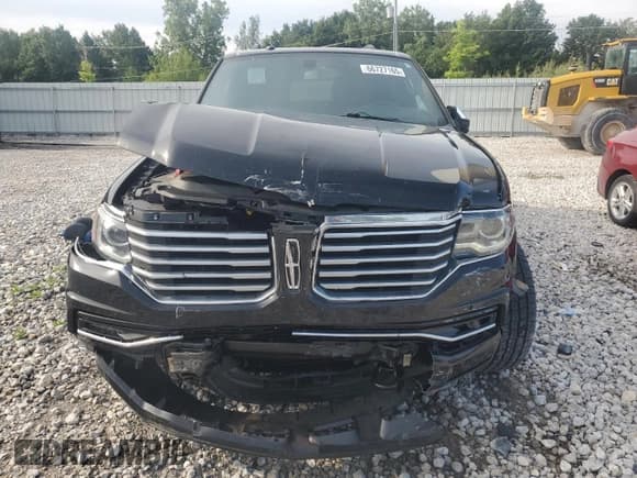 ✅ 2017 Lincoln Navigator Select • VIN: 5LMJJ3JT0HEL03881 • Lot: 66727165. Listed on Copart with 140,672 mi. Free auction sales archive from the USA and detailed vehicle history report at DreamBid. Image 5.