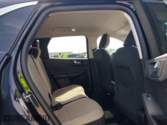 ✅ 2021 Ford Escape SE Hybrid • VIN: 1FMCU0BZ8MUA40236 • Lot: 42237763. Listed on IAAI with 84,119 mi. Free auction sales archive from the USA and detailed vehicle history report at DreamBid. Image 8.