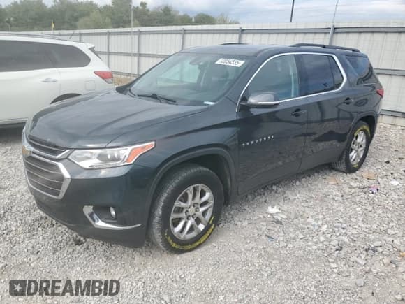 ✅ 2020 Chevrolet Traverse LT Cloth • VIN: 1GNERGKW5LJ130450 • Лот: 72054535. Опубликован ранее на Copart с пробегом 127 487 миль. Бесплатный доступ к архиву аукционных продаж из США и подробный отчёт об истории автомобиля на DreamBid. Изображение 1.