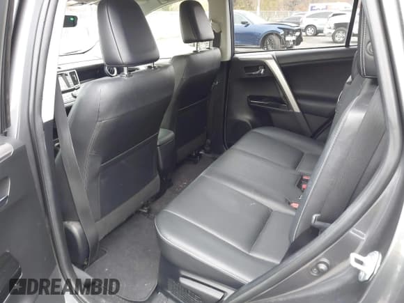 ✅ 2016 Toyota RAV4 Limited • VIN: JTMDJREV1GD048973 • Lot: 43590173. Listed on IAAI with 81,198 mi. Free auction sales archive from the USA and detailed vehicle history report at DreamBid. Image 8.