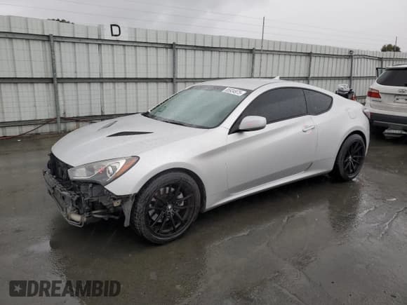 ✅ 2013 Hyundai Genesis Coupe Premium • VIN: KMHHT6KD5DU089202 • Lot: 85934975. Listed on Copart with 136,192 mi. Free auction sales archive from the USA and detailed vehicle history report at DreamBid. Image 1.