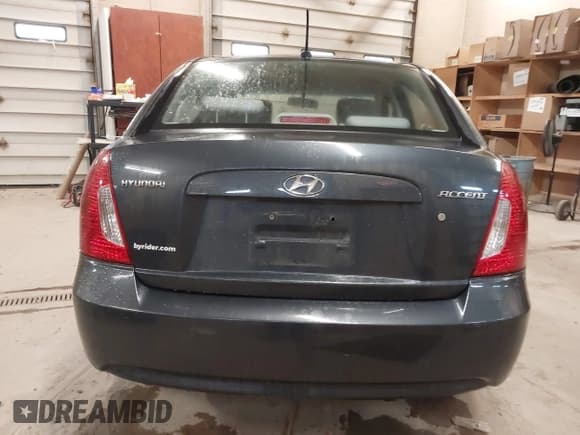 ✅ 2010 Hyundai Accent GLS • VIN: KMHCN4AC5AU445032 • Лот: 42312940. Опубликован ранее на IAAI с пробегом 156 190 миль. Бесплатный доступ к архиву аукционных продаж из США и подробный отчёт об истории автомобиля на DreamBid. Изображение 17.