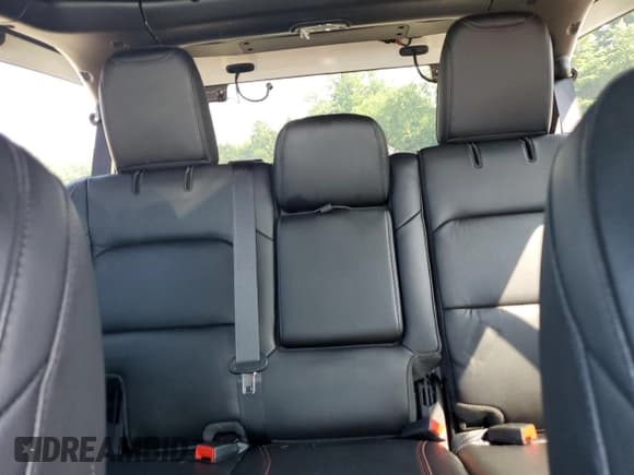 ✅ 2023 Jeep Wrangler Rubicon • VIN: 1C4HJXFN2PW639838 • Lot: 65577515. Wystawiony na Copart z przebiegiem 26 203 mil. Bezpłatny archiwum sprzedaży aukcyjnych z USA i szczegółowy raport historii pojazdu na DreamBid. Zdjęcie 10.