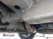 ✅ 2006 Jeep Commander • VIN: 1J8HG48N06C210930 • Lot: 42382695. Wystawiony na IAAI z przebiegiem 166 928 mil. Bezpłatny archiwum sprzedaży aukcyjnych z USA i szczegółowy raport historii pojazdu na DreamBid. Zdjęcie 15.