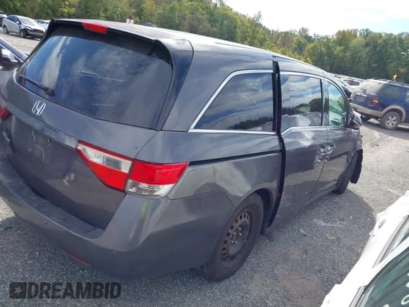 ✅ 2016 Honda Odyssey Touring Elite • VIN: 5FNRL5H90GB088171 • Lot: 43363049. Wystawiony na IAAI z przebiegiem 71 045 mil. Bezpłatny archiwum sprzedaży aukcyjnych z USA i szczegółowy raport historii pojazdu na DreamBid. Zdjęcie 4.