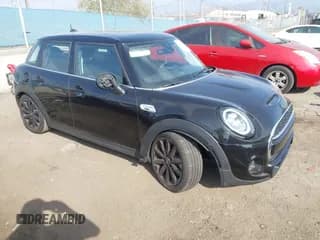 ✅ 2021 MINI Hardtop 4 Door Cooper S • VIN: WMWXU9C02M2N97467 • Lot: 43630766. Wystawiony na IAAI z przebiegiem 40 203 mil. Bezpłatny archiwum sprzedaży aukcyjnych z USA i szczegółowy raport historii pojazdu na DreamBid. Zdjęcie 1.