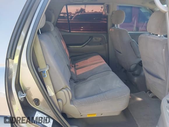 ✅ 2007 Toyota Sequoia SR5 • VIN: 5TDZT34A27S292938 • Лот: 42168409. Опубликован ранее на IAAI с пробегом 183 108 миль. Бесплатный доступ к архиву аукционных продаж из США и подробный отчёт об истории автомобиля на DreamBid. Изображение 8.