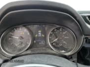 ✅ 2019 Nissan Rogue S • VIN: 5N1AT2MV3KC830577 • Lot: 91658375. Wystawiony na Copart z przebiegiem 105 438 mil. Bezpłatny archiwum sprzedaży aukcyjnych z USA i szczegółowy raport historii pojazdu na DreamBid. Zdjęcie 9.