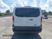 ✅ 2016 Ford Transit Cargo • VIN: 1FTYR1YM2GKB07832 • Lot: 42614414. Wystawiony na IAAI z przebiegiem Nie podano. Bezpłatny archiwum sprzedaży aukcyjnych z USA i szczegółowy raport historii pojazdu na DreamBid. Zdjęcie 16.
