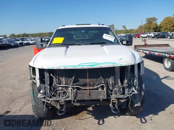 ✅ 2014 Chevrolet Silverado 2500HD LT • VIN: 1GC1KXC86EF183076 • Lot: 43624761. Listed on IAAI with 198,785 mi. Free auction sales archive from the USA and detailed vehicle history report at DreamBid. Image 12.