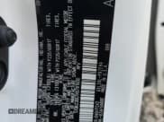 ✅ 2017 Toyota Sienna LE Auto Access Seat • VIN: 5TDKZ3DC7HS781600 • Lot: 70770895. Wystawiony na Copart z przebiegiem 146 070 mil. Bezpłatny archiwum sprzedaży aukcyjnych z USA i szczegółowy raport historii pojazdu na DreamBid. Zdjęcie 14.