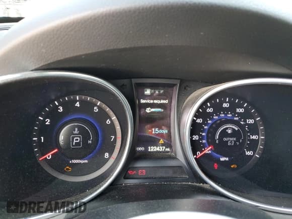 ✅ 2015 Hyundai Santa Fe Limited • VIN: KM8SN4HF6FU105973 • Лот: 58982035. Опубликован ранее на Copart с пробегом 122 437 миль. Бесплатный доступ к архиву аукционных продаж из США и подробный отчёт об истории автомобиля на DreamBid. Изображение 10.