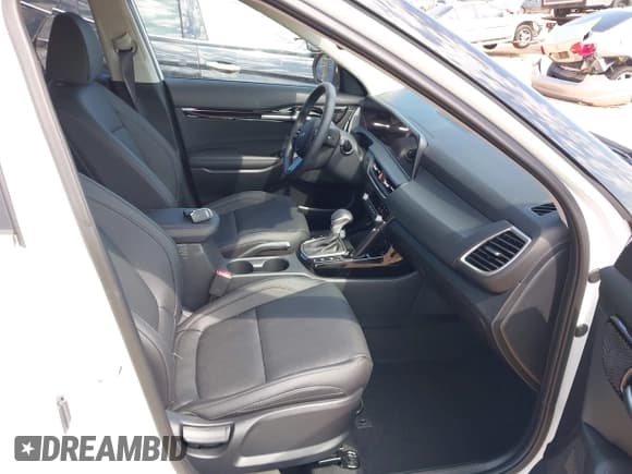 ✅ 2025 Kia Seltos EX • VIN: KNDER2AA6S7771507 • Lot: 43068807. Listed on IAAI with 1,665 mi. Free auction sales archive from the USA and detailed vehicle history report at DreamBid. Image 5.