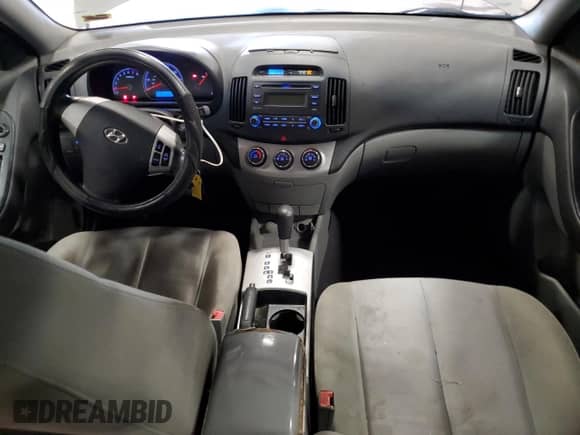 ✅ 2009 Hyundai Elantra SE • VIN: KMHDU46D79U811786 • Lot: 62991165. Wystawiony na Copart z przebiegiem 263 920 mil mil. Skorzystaj z bezpłatnego archiwum sprzedaży aukcyjnych z USA i zobacz szczegółowy raport historii pojazdu na DreamBid. Zdjęcie 8.