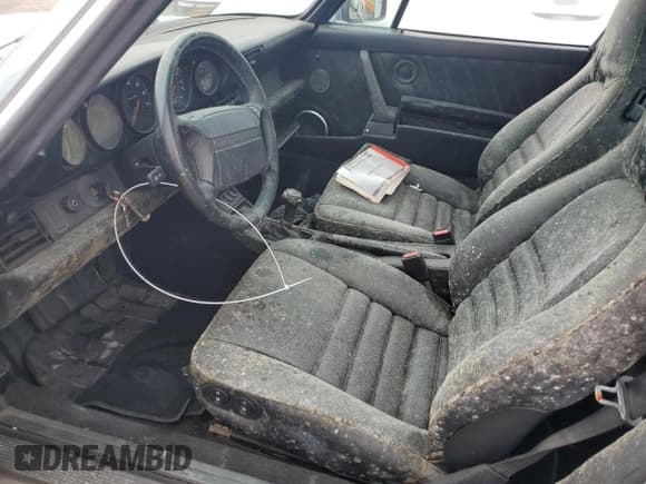 ✅ 1991 Porsche 911 • VIN: WP0BB2968MS440080 • Lot: 76706034. Listed on Copart with Not provided. Free auction sales archive from the USA and detailed vehicle history report at DreamBid. Image 7.