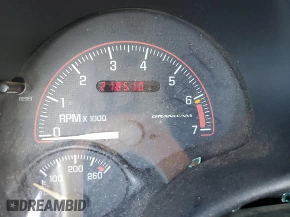 ✅ 2001 Pontiac Grand Am SE1 • VIN: 1G2NF52T71C128006 • Lot: 90301535. Listed on Copart with 218,510 mi. Free auction sales archive from the USA and detailed vehicle history report at DreamBid. Image 9.