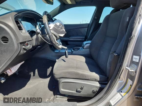 ✅ 2014 Dodge Charger RT • VIN: 2C3CDXCT1EH199549 • Lot: 80093615. Wystawiony na Copart z przebiegiem 180 767 mil. Bezpłatny archiwum sprzedaży aukcyjnych z USA i szczegółowy raport historii pojazdu na DreamBid. Zdjęcie 7.