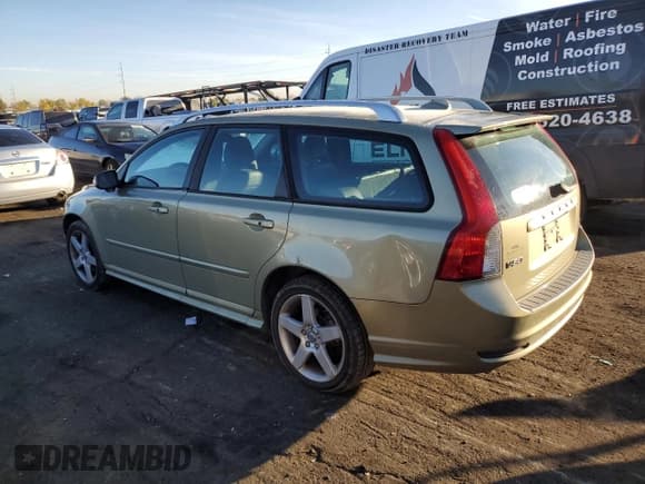 ✅ 2009 Volvo V50 R-Design • VIN: YV1MJ672692461823 • Лот: 78099044. Опубликован ранее на Copart с пробегом 110 331 миль. Бесплатный доступ к архиву аукционных продаж из США и подробный отчёт об истории автомобиля на DreamBid. Изображение 2.