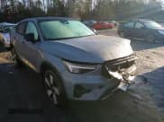 ✅ 2023 Volvo C40 Plus • VIN: YV4ED3GL7P2037232 • Лот: 37546553. Опубликован ранее на Copart с пробегом 1 872 миль. Бесплатный доступ к архиву аукционных продаж из США и подробный отчёт об истории автомобиля на DreamBid. Изображение 12.