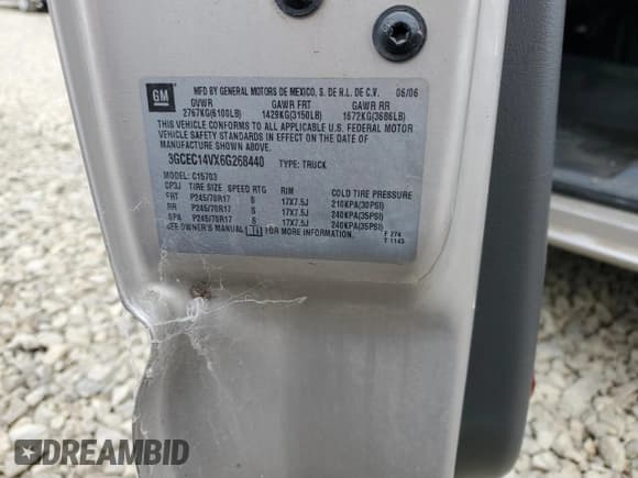 ✅ 2006 Chevrolet Silverado 1500 Work Truck • VIN: 3GCEC14VX6G268440 • Lot: 80201275. Listed on Copart with 184,908 mi. Free auction sales archive from the USA and detailed vehicle history report at DreamBid. Image 12.