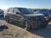 ✅ 2017 Ford Police Interceptor Utility • VIN: 1FM5K8AT9HGB82772 • Лот: 72548344. Опубликован ранее на Copart с пробегом 157 268 миль. Бесплатный доступ к архиву аукционных продаж из США и подробный отчёт об истории автомобиля на DreamBid. Изображение 4.