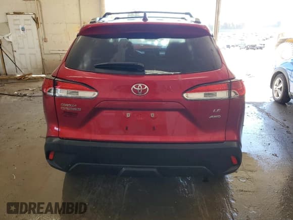 ✅ 2025 Toyota Corolla Cross LE • VIN: 7MUBAABG5SV137916 • Lot: 85191795. Wystawiony na Copart z przebiegiem 6 120 mil. Bezpłatny archiwum sprzedaży aukcyjnych z USA i szczegółowy raport historii pojazdu na DreamBid. Zdjęcie 6.