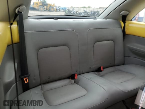 ✅ 2006 Volkswagen Beetle • VIN: 3VWPR31C86M407842 • Lot: 86420115. Wystawiony na Copart z przebiegiem 126 533 mil. Bezpłatny archiwum sprzedaży aukcyjnych z USA i szczegółowy raport historii pojazdu na DreamBid. Zdjęcie 10.