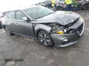 ✅ 2019 Nissan Altima SV • VIN: 1N4BL4DV9KC121405 • Lot: 42709301. Wystawiony na IAAI z przebiegiem 139 911 mil. Bezpłatny archiwum sprzedaży aukcyjnych z USA i szczegółowy raport historii pojazdu na DreamBid. Zdjęcie 1.