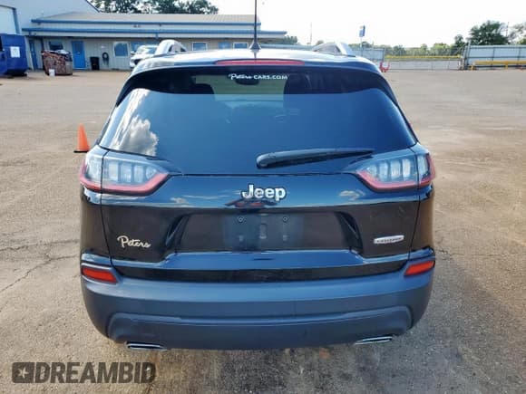 ✅ 2019 Jeep Cherokee Latitude Plus • VIN: 1C4PJLLX5KD128607 • Lot: 84006315. Wystawiony na Copart z przebiegiem 145 512 mil. Bezpłatny archiwum sprzedaży aukcyjnych z USA i szczegółowy raport historii pojazdu na DreamBid. Zdjęcie 6.