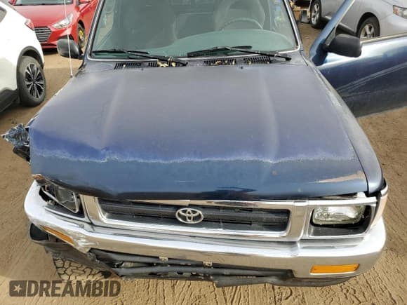 ✅ 1994 Toyota Pickup DX • VIN: JT4RN01PXR7069013 • Lot: 82712694. Listed on Copart with 276,775 mi. Free auction sales archive from the USA and detailed vehicle history report at DreamBid. Image 12.