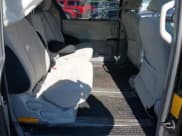 ✅ 2012 Toyota Sienna LE • VIN: 5TDKK3DC6CS196455 • Lot: 43662328. Wystawiony na IAAI z przebiegiem 155 520 mil. Bezpłatny archiwum sprzedaży aukcyjnych z USA i szczegółowy raport historii pojazdu na DreamBid. Zdjęcie 8.