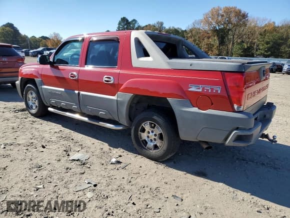 ✅ 2002 Chevrolet Avalanche • VIN: 3GNEC13T42G107339 • Lot: 92281235. Wystawiony na Copart z przebiegiem Nie podano. Bezpłatny archiwum sprzedaży aukcyjnych z USA i szczegółowy raport historii pojazdu na DreamBid. Zdjęcie 2.