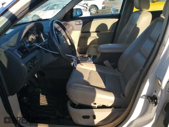 ✅ 2009 Ford Taurus Limited • VIN: 1FAHP25W99G102608 • Lot: 87076885. Listed on Copart with 91,318 mi. Free auction sales archive from the USA and detailed vehicle history report at DreamBid. Image 7.