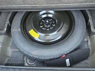 ✅ 2024 Hyundai Tucson SEL • VIN: 5NMJBCDE5RH384215 • Lot: 42796407. Listed on IAAI with 28,064 mi miles. Access the free auction sales archive from the USA and view a detailed vehicle history report at DreamBid. Image 1.